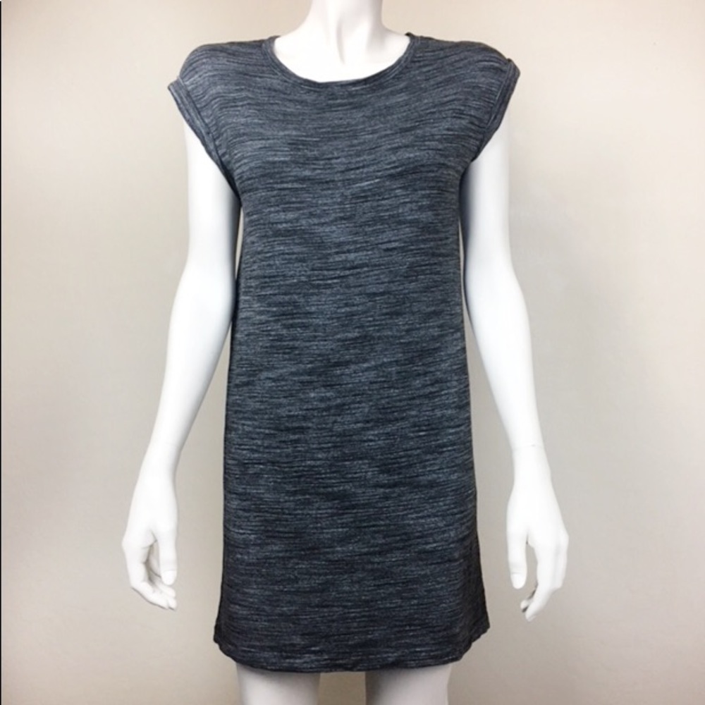 Cloth &‎ Stone Gray & Black Heathered Tunic